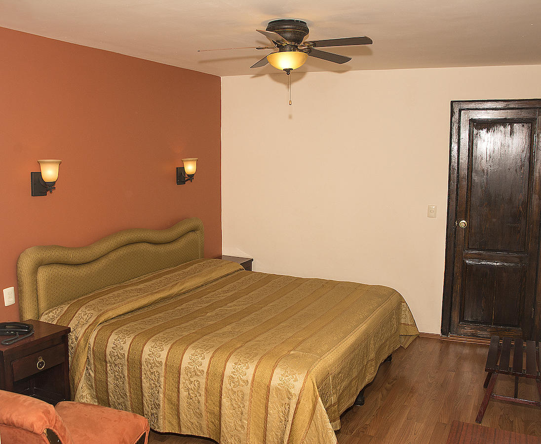 Hotel Roma Durango Ruang foto