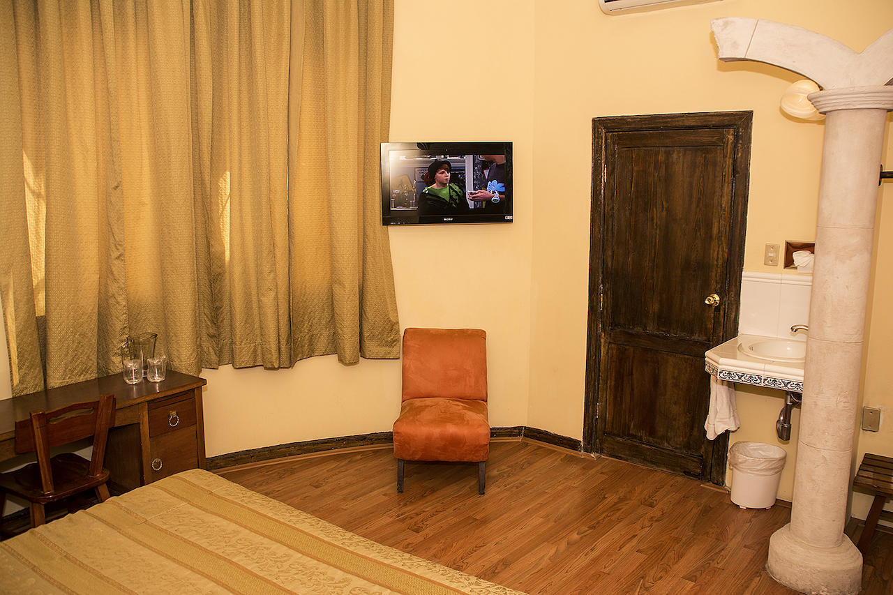 Hotel Roma Durango Ruang foto